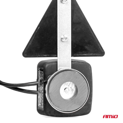 Magnetic trailer lamp set with triangle