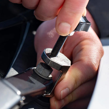 Wiper arm removal tool